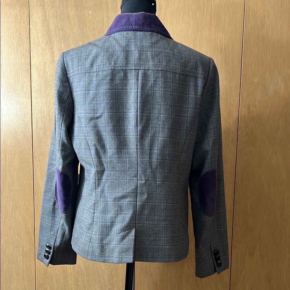 Pendleton Gray and Purple Plaid  Notched Lapel and Tailored Fit - Picture 6 of 7